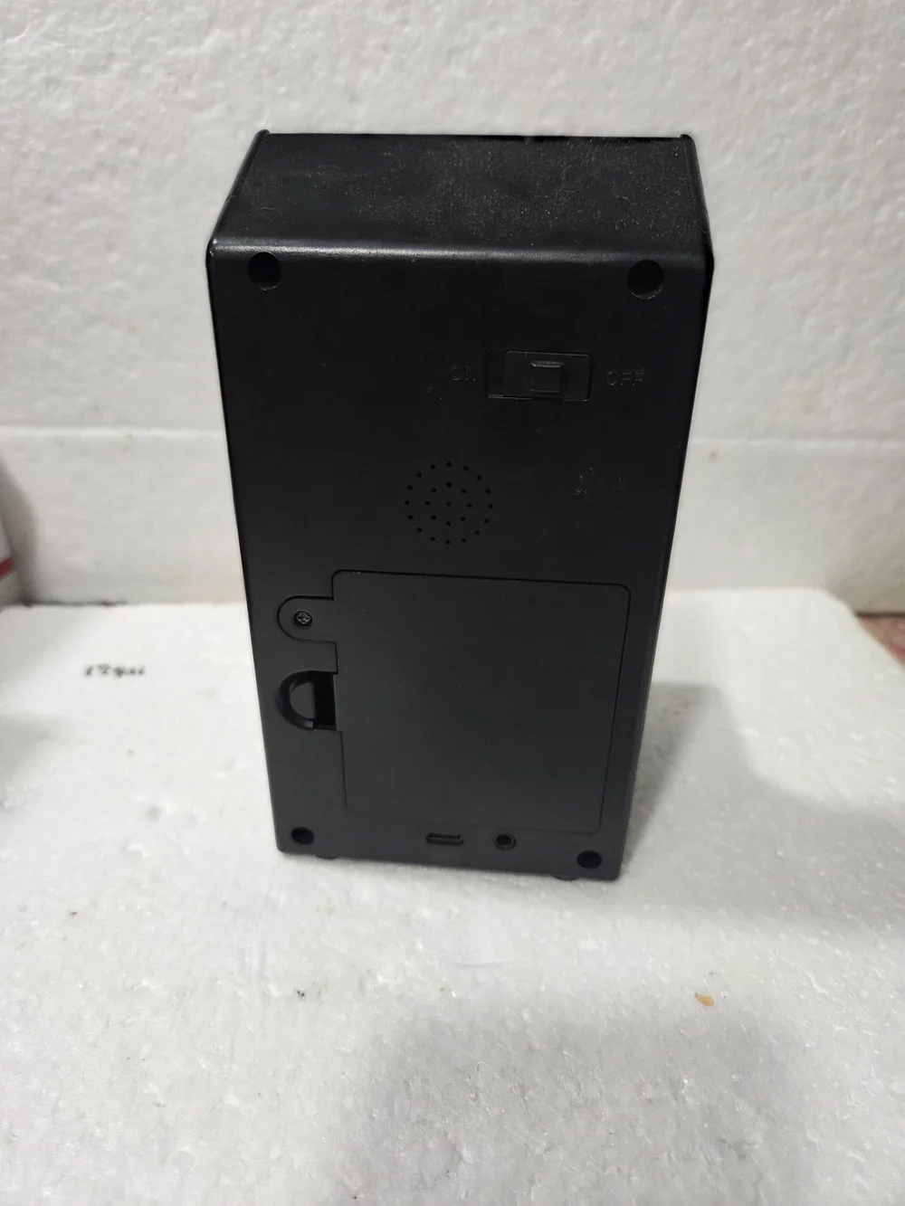 The Unbranded Brand compact mini
